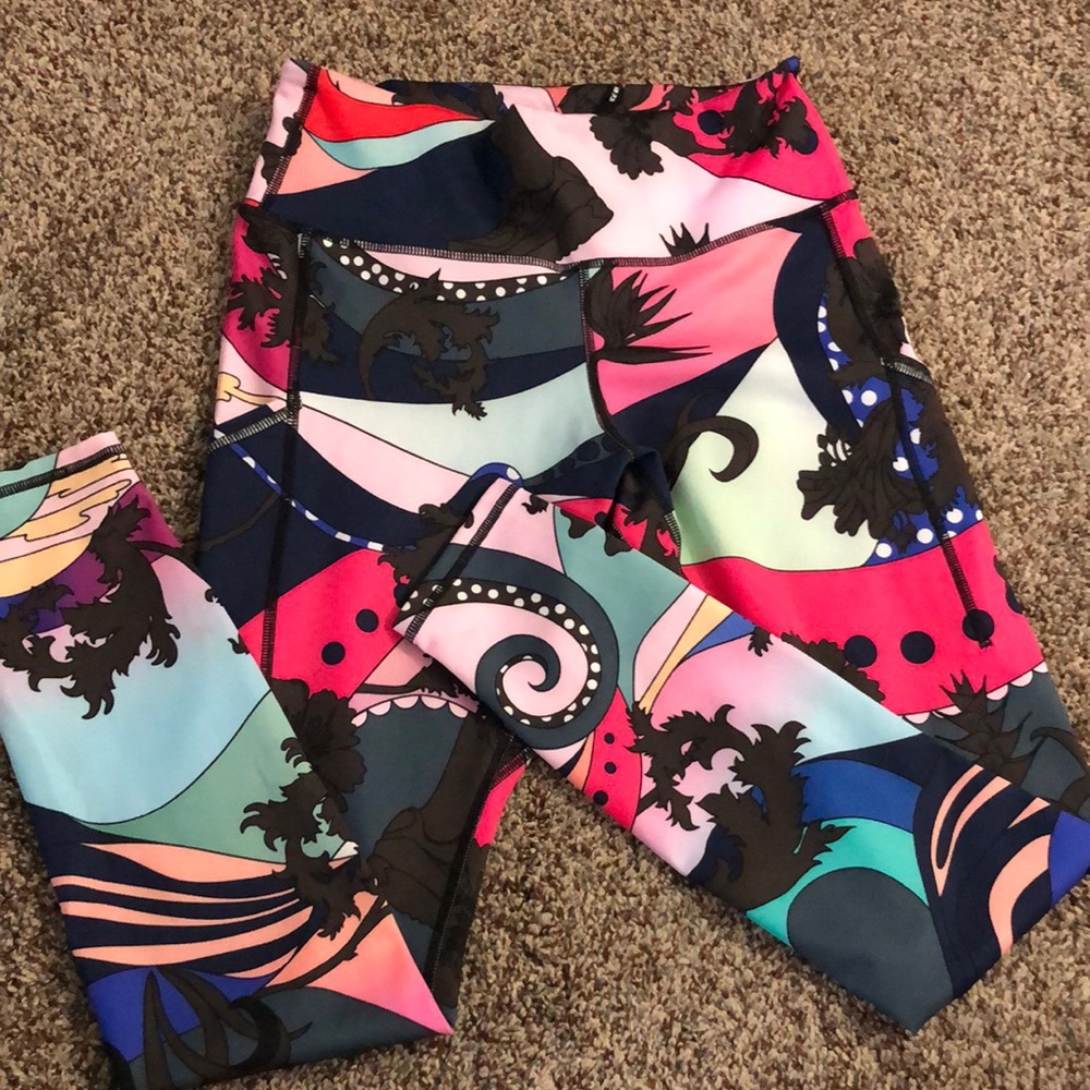 Nike M women’s running leggings